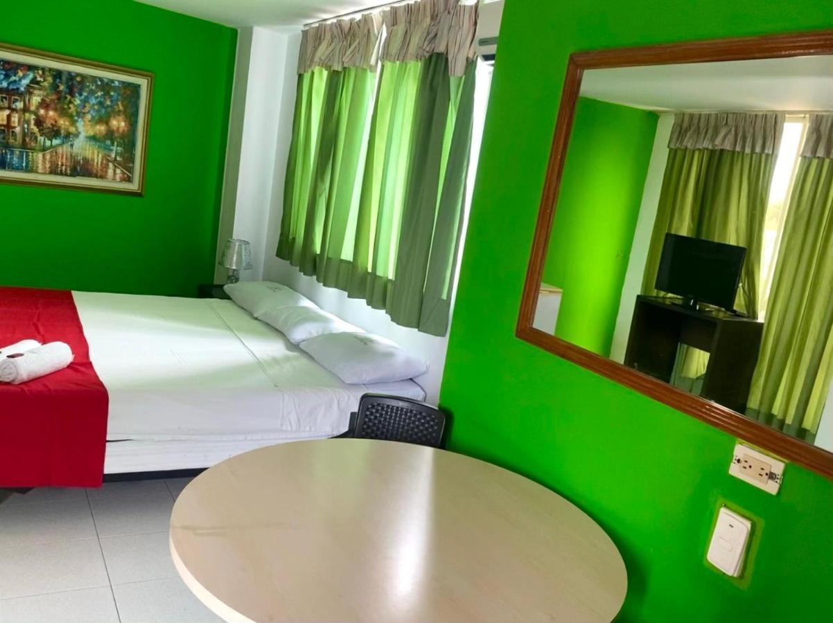 Hotel Santelmo Cali Buitenkant foto