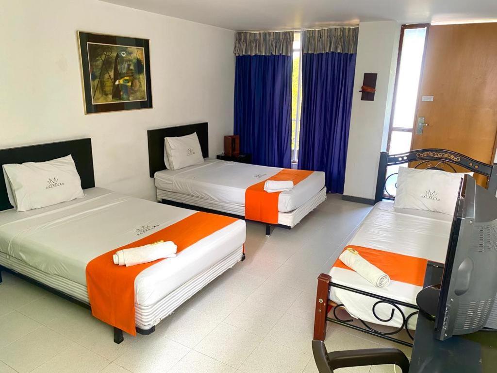 Hotel Santelmo Cali Buitenkant foto